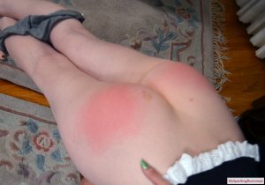 My Spanking Roommate - Veronica Leaves The Complex - image 4