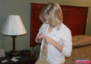 Spanked Call Girls - Lindsay Meyers And Introductory Discipline - image 4