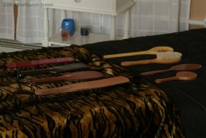 Real Spankings - Inside Kailee's Room - Part 1 - image 2