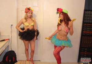 Spanking Veronica Works - Veronica's Fruit Dancing Spankings With Lexi Belle - image 15