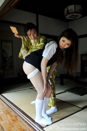 Cutie Spankee - Bend Over In Japanese Room - image 6