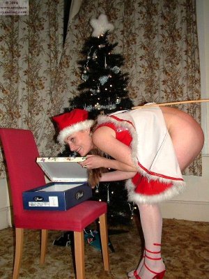 Northern Spanking - ...and Christmas Beats! - Full - image 6