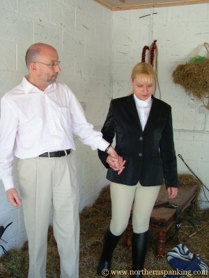 Northern Spanking - A Stable Relationship - Full - image 2