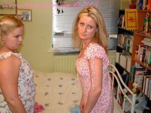 Northern Spanking - Meet The Parents - Full - image 10