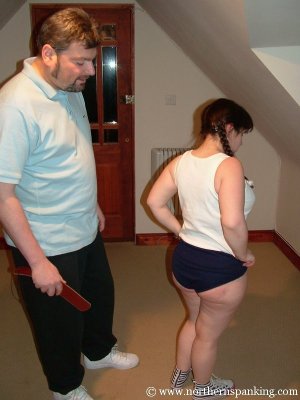 Northern Spanking - Gymtastic! - image 2