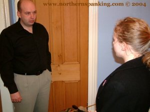 Northern Spanking - Lady In Leather - image 12