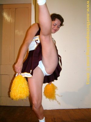 Northern Spanking - Cheeky Cheerleader Rachel! - image 5