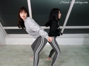 Hand Spanking - Butt Wrestling Ii - image 17